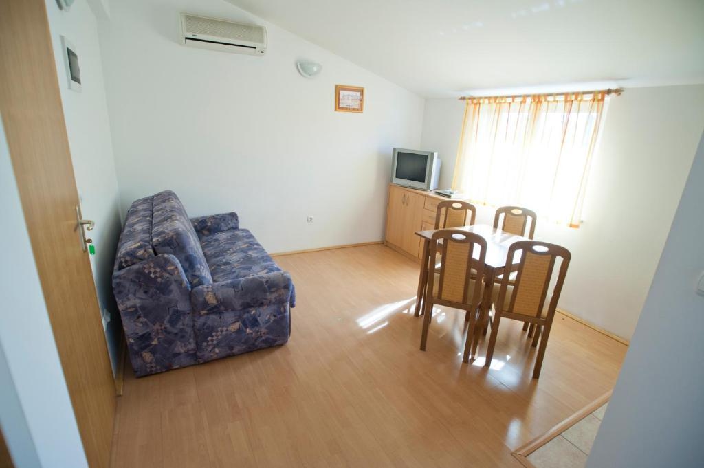 Apartments Maric With Parking Умаг Стая снимка